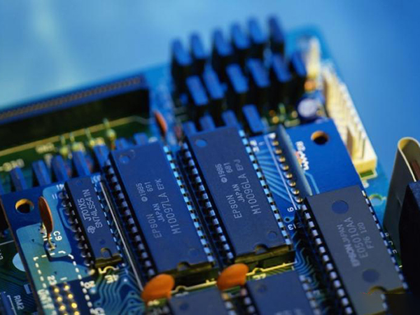 上海公司M24C64電子芯片合作案例